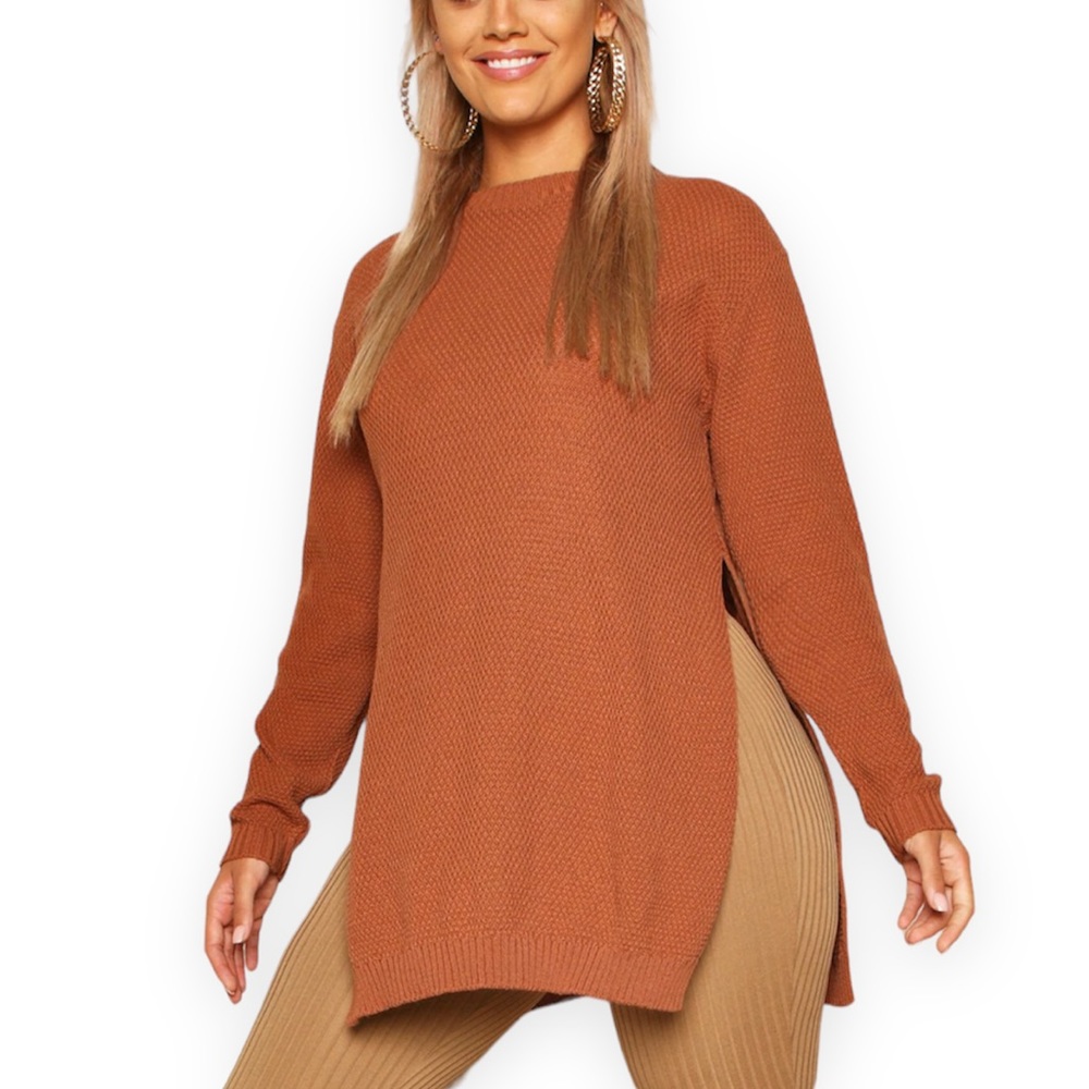 Boohoo Crewneck Sweater with side slit size 20